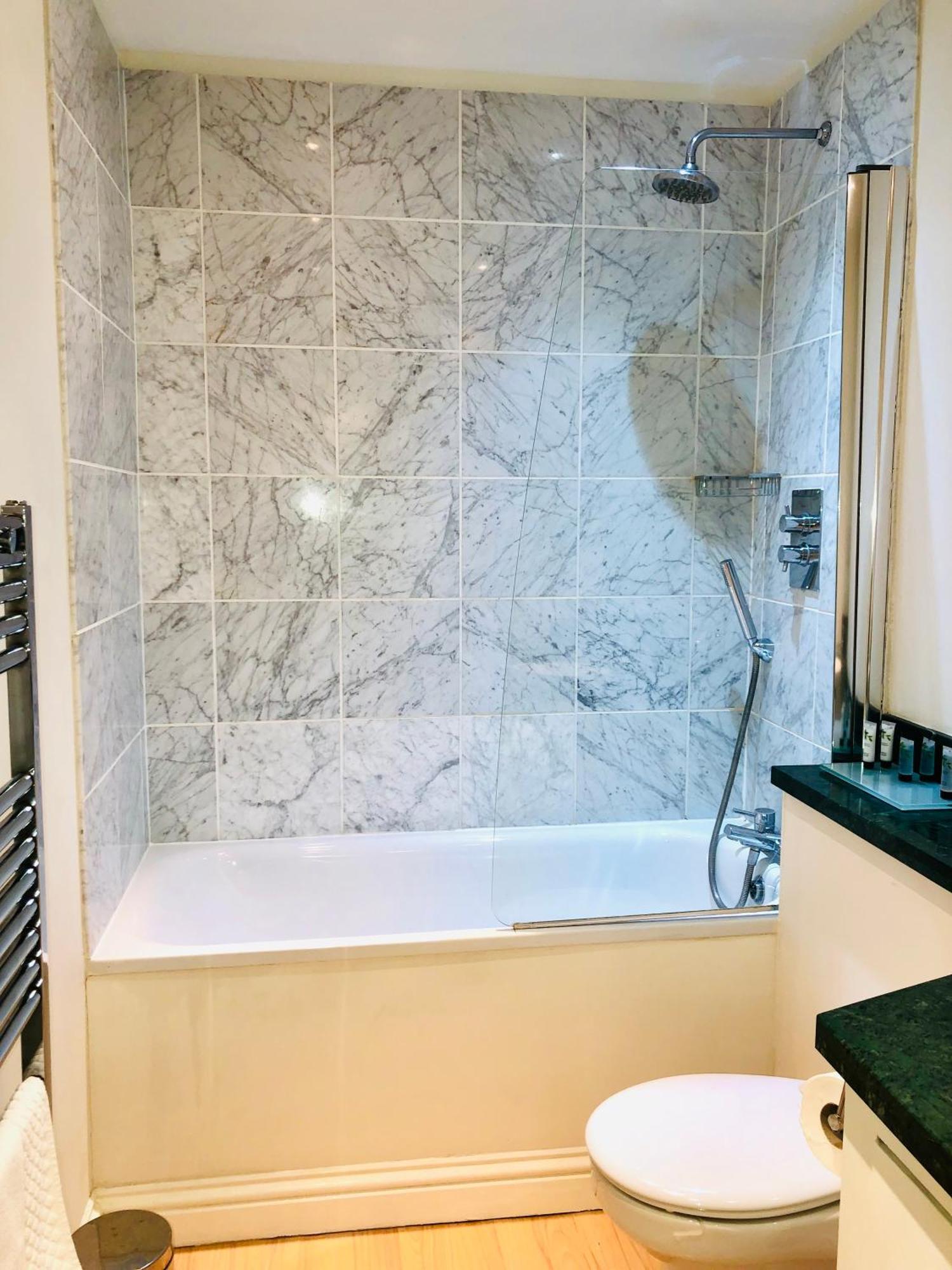 Luxury Apartment In The Heart Of Bath Exteriör bild